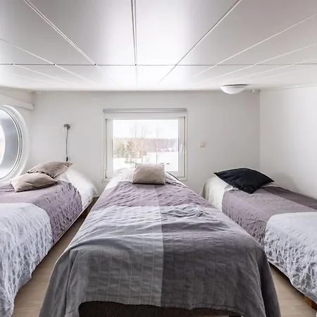 Salmi, Jaemsae, 10 Km Himokselta *