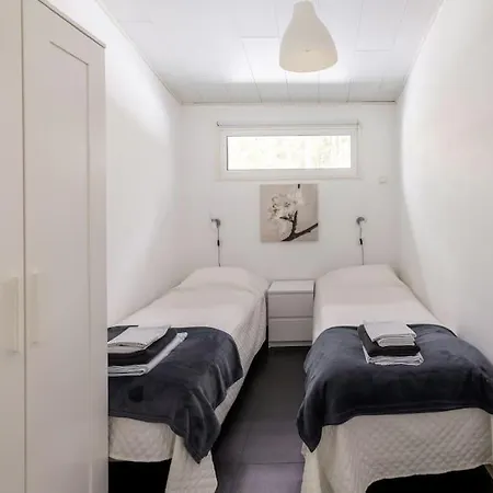 Salmi, Jaemsae, 10 Km Himokselta