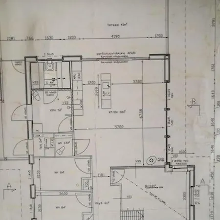 Willa Salmi, Jaemsae, 10 Km Himokselta