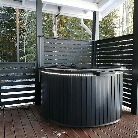 Villa Salmi, Jaemsae, 10 Km Himokselta Kaipola (Western Finland)