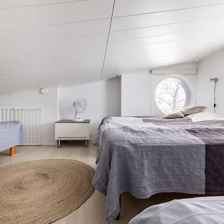 Salmi, Jaemsae, 10 Km Himokselta Kaipola (Western Finland)