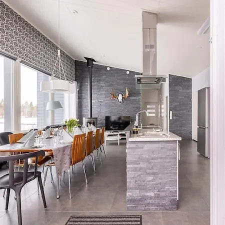 Salmi, Jaemsae, 10 Km Himokselta