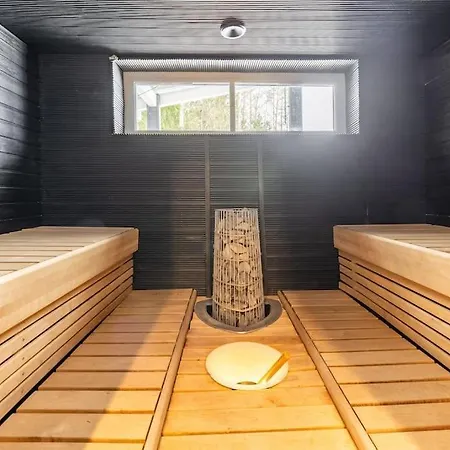 Salmi, Jaemsae, 10 Km Himokselta *